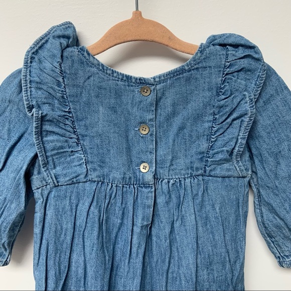 [2/25$✨] Gap Jeans Romper ✨ - Picture 2 of 6